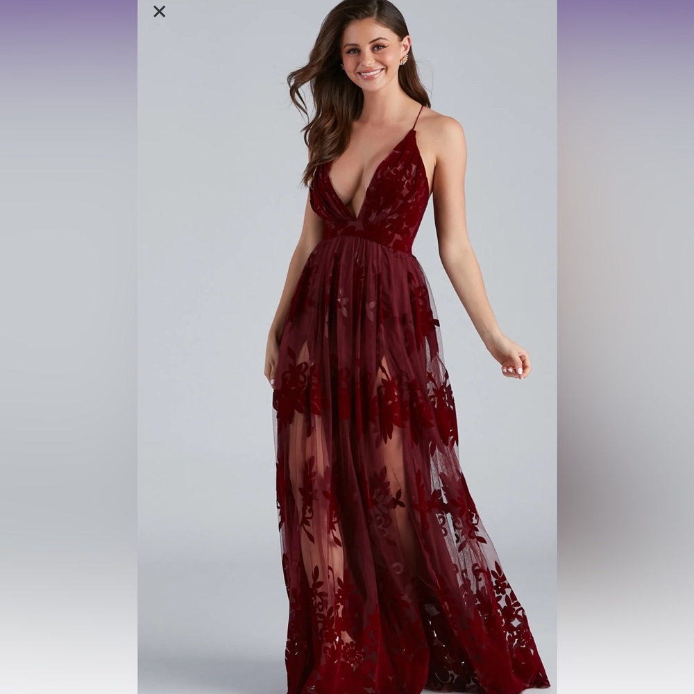 Morgan Formal Flocked Velvet Dress Burgundy